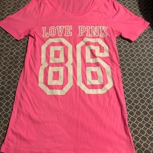 Victoria’s Secret Pink t shirt